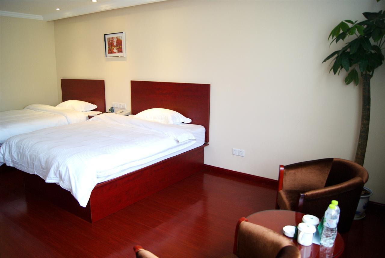 Greentree Inn Bole Wanxianghui Express Hotel Ngoại thất bức ảnh