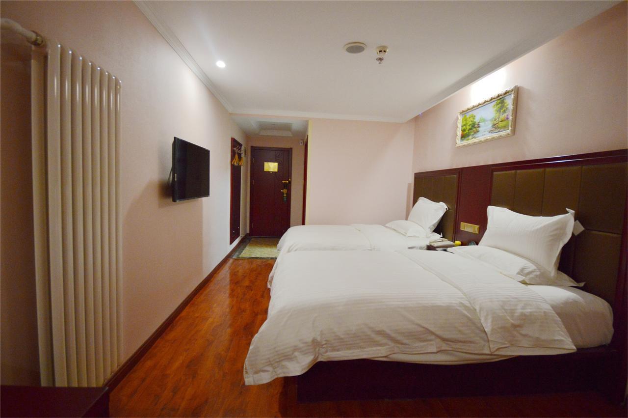 Greentree Inn Bole Wanxianghui Express Hotel Ngoại thất bức ảnh